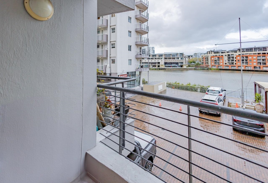 2 Bedroom Property for Sale in Tyger Valley Western Cape